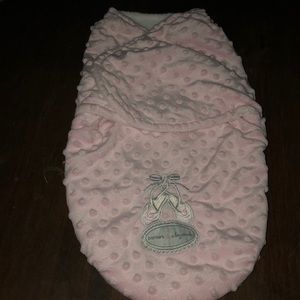 💝 Pink Minky & Microfleece Infant Swaddler 💝